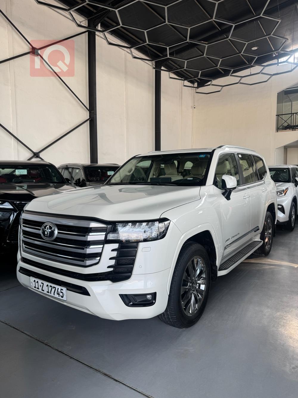 تويوتا لاندكروزر